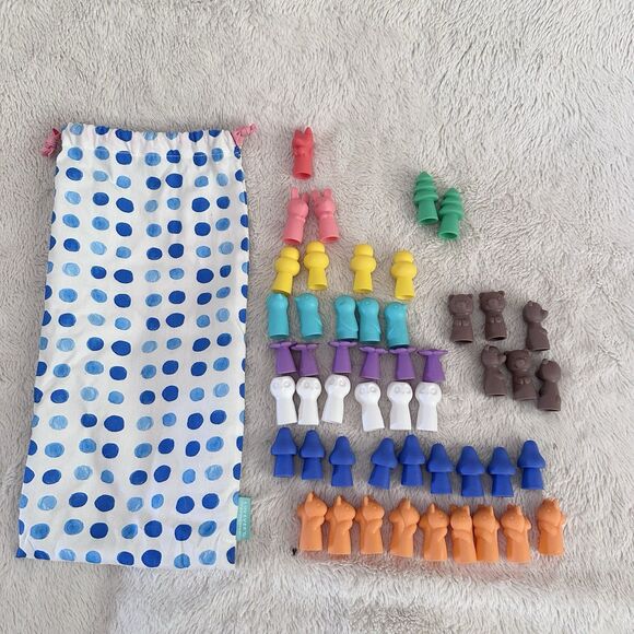 Lovevery Other - Lovevery Montessori Math Bar Replacement Finger Puppets With Storage Bag